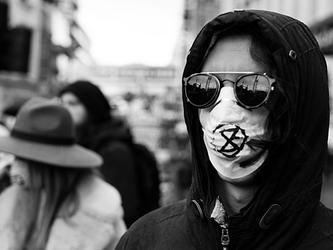 Extinction rebellion face_crop